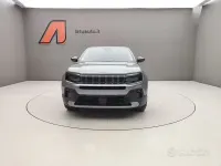 Käytetty Jeep Avenger Summit 101 HP (74 kW) 2025 Harmaa Katumaasturi