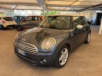 Usata Mini Cooper 122 CV (89 kW) 2010 Bluazzurro Utilitaria