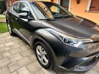 Usata Toyota C-HR 116 CV (85 kW) 2017 Grigio SUV