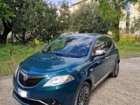 Usata Lancia Ypsilon 69 CV (50 kW) 2020 Verde Utilitaria