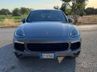 Usata Porsche Cayenne 250 CV (183 kW) 2015 Grigio SUV