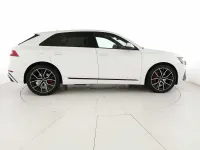 Usata Audi Q8 Sport 286 CV (210 kW) 2022 Bianco SUV