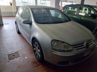 Usata VW Golf IV Sportline 140 CV (102 kW) 2005 Berlina