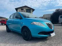 Usata Lancia Ypsilon 69 CV (50 kW) 2014 Blu Utilitaria