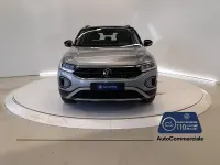 Usata VW T-Roc Life 116 CV (85 kW) 2023 Argento SUV