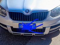 Usata Skoda Yeti 110 CV (80 kW) 2016 Grigio SUV