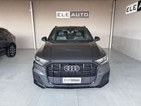 Usata Audi Q7 S-Line 286 CV (210 kW) 2022 Grigio scuro SUV