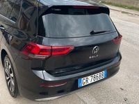 Usata VW Golf VII 150 CV (110 kW) 2021 Nero Utilitaria