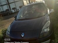 Usata Renault Scénic III 110 CV (80 kW) 2010 Grigio Monovolume