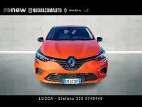 Usata Renault Clio V Equilibre 100 CV (73 kW) 2023 Arancione Utilitaria