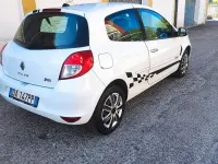 Gebraucht Renault Clio II 85 PS (62 kW) 2009 Weiß Limousine