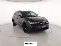 Usata VW T-Roc R-line 110 CV (80 kW) 2023 Nero metallizzato SUV