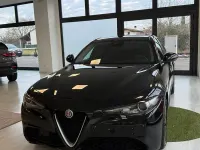 Usata Alfa Romeo Giulia 150 CV (110 kW) 2016 Nero Berlina