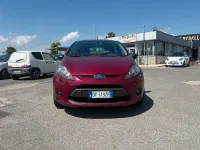 Usata Ford Fiesta 68 CV (50 kW) 2009 Viola Berlina