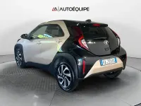 Usata Toyota Aygo X Trend 72 CV (52 kW) 2025 Beige SUV