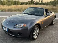 Usata Mazda MX5 126 CV (92 kW) 2007 Grigio Cabrio