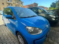 Usata VW up! 2014 Blu Utilitaria