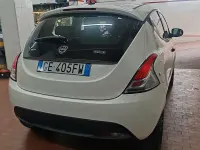 Usata Lancia Ypsilon Silver 69 CV (50 kW) 2021 Bianco Utilitaria