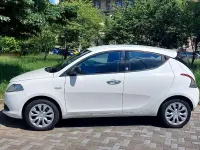 Usata Lancia Ypsilon Silver 69 CV (50 kW) 2013 Bianco Utilitaria