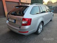 Usata Skoda Octavia Executive 110 CV (80 kW) 2016 Grigio Utilitaria