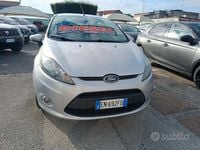 Occasion Ford Fiesta Titanium 71 ch (52 kW) 2012 Gris Citadine