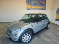 Usata Mini One D 75 CV (55 kW) 2004 Grigio Utilitaria