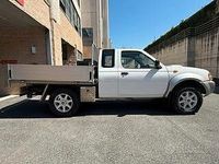 Usata Nissan Navara 190 CV (139 kW) 2010 Bianco Pick-up