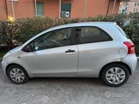 Usata Toyota Yaris 2009 Grigio Utilitaria
