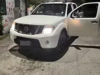 Usata Nissan Navara 190 CV (139 kW) 2011 Bianco Pick-up