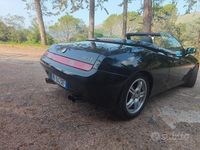 Usata Alfa Romeo Spider Lusso 192 CV (141 kW) 1999 Nero Cabrio