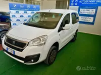Usata Peugeot Partner Tepee Active 99 CV (72 kW) 2018 Bianco Monovolume