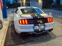Usata Ford Mustang Fastback 317 CV (233 kW) 2017 Bianco Coupé