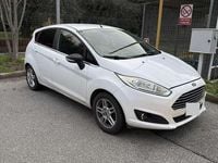 Usata Ford Fiesta Titanium 75 CV (55 kW) 2013 Bianco Utilitaria