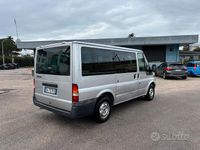 Usata Ford Transit 100 CV (73 kW) 2006 Grigio Berlina
