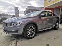 Usata Volvo S60 CC Pro 150 CV (110 kW) 2018 Grigio Berlina