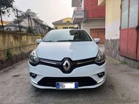 Usata Renault Clio IV Intens 90 CV (66 kW) 2017 Bianco Berlina
