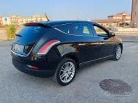 Usata Lancia Delta 120 CV (88 kW) 2010 Nero Utilitaria