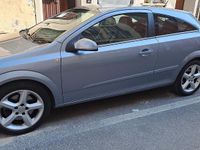 Usata Opel Astra 150 CV (110 kW) 2007 Grigio Berlina