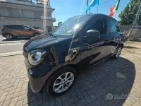 Usata Smart ForFour 71 CV (52 kW) 2018 Nero Utilitaria