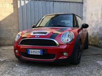 Usata Mini Cooper S 174 CV (127 kW) 2010 Rosso Utilitaria