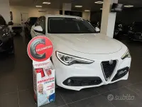 Usata Alfa Romeo Stelvio Business 160 CV (117 kW) 2021 Bianco SUV