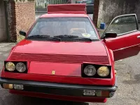 Usata Ferrari Mondial 215 CV (158 kW) 1981 Rosso Coupé