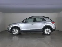 Usata VW T-Roc Life 116 CV (85 kW) 2025 Pyrit silver metallizzato nero SUV