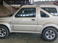 Usata Suzuki Jimny 86 CV (63 kW) 2005 Grigio SUV