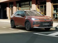 Nuova VW T-Roc Life 115 CV (84 kW) 2026 Flame red metallizzato nero SUV