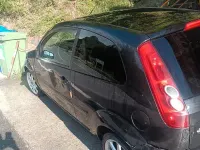 Usata Ford Fiesta 68 CV (50 kW) 2007 Nero Utilitaria