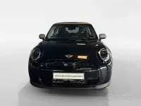 Usata Mini Cooper Classic 114 kW (156 CV) 2025 Nero Utilitaria