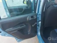 Usata Fiat Panda 75 CV (55 kW) 2011 Bluazzurro Utilitaria