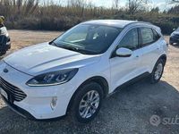 Usata Ford Kuga Business Edition 150 CV (110 kW) 2021 Frozen white pastello SUV