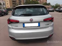 Usata Fiat Tipo 120 CV (88 kW) 2017 Grigio Berlina